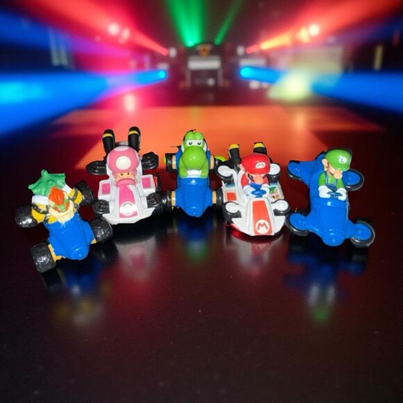 5 Mario Kart Toys Mcdonalds Happy Meal Mario Bowser Luigi Yoshi Toadette A35 - Picture 1 of 2